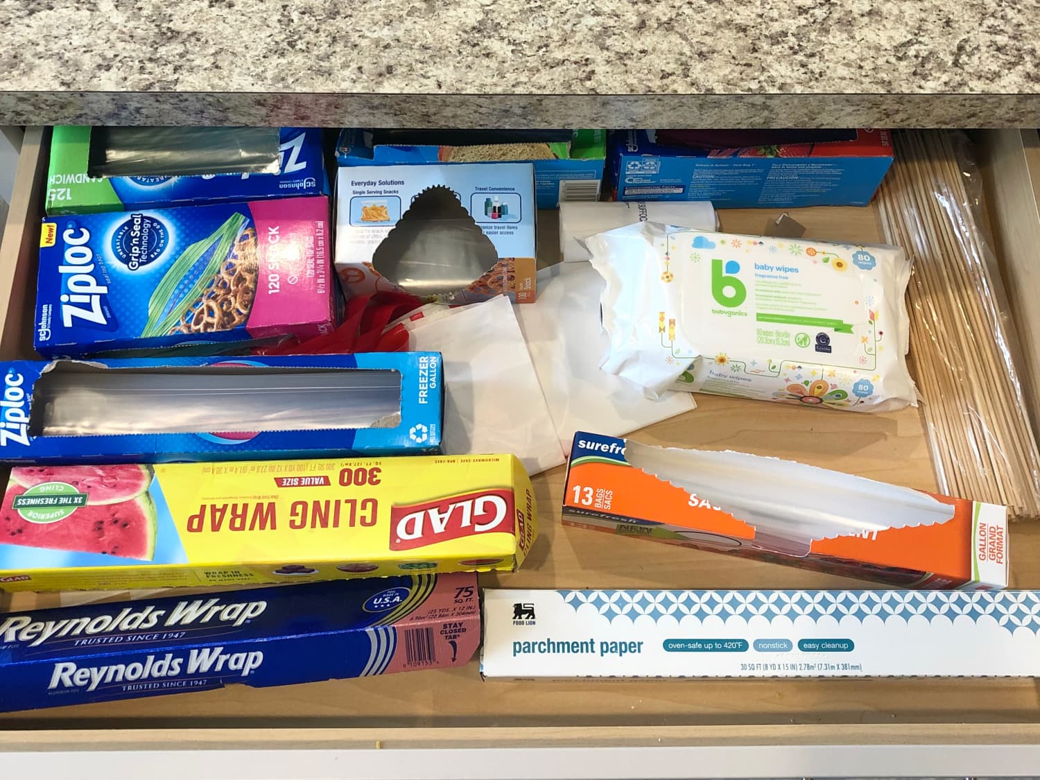 B A A Zero Cost Project Reorganizes This Messy Drawer Apartment